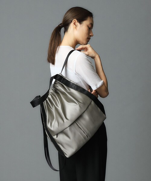 LUINI SATINE（ルイーニ サティーネ）2wayナップサック（バックパック