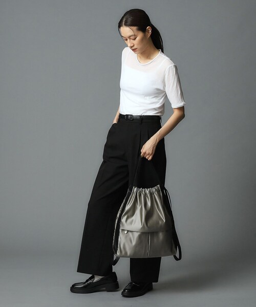 HIROKO HAYASHI(ヒロコハヤシ)の「LUINI SATINE(ルイーニ サティーネ)2wayナップサック(バックパック/リュック・レディース・ブラック/ダークオリーブ/ダークグレー/サンドベージュ/ライトグレー・00)」の13枚目の写真