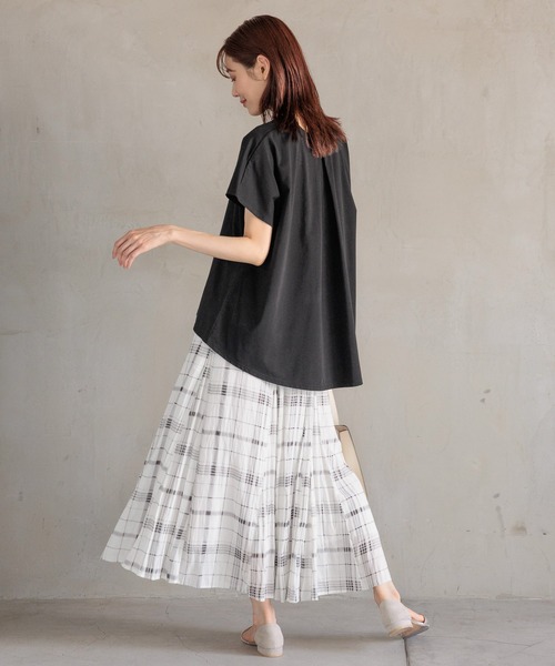 GLOBAL WORK（グローバルワーク）の「快適フレアスキッパーT/992264（Tシャツ/カットソー・レディース・ブラック/アッシュブラウン/ミント/ライトグレー・MEDIUM/LARGE）」の17枚目の写真