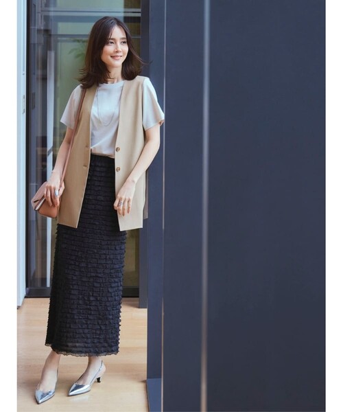 THE SHOP TK （ザ ショップ ティーケー ）の「【洗濯機OK】ノーカラージレ（ベスト・レディース・ベージュ/チャコールグレー/ブラック・12/13）」の5枚目の写真