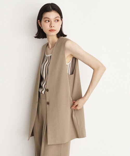 THE SHOP TK （ザ ショップ ティーケー ）の「【洗濯機OK】ノーカラージレ（ベスト・レディース・ベージュ/チャコールグレー/ブラック・12/13）」の10枚目の写真