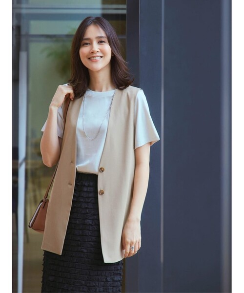 THE SHOP TK （ザ ショップ ティーケー ）の「【洗濯機OK】ノーカラージレ（ベスト・レディース・ベージュ/チャコールグレー/ブラック・12/13）」の3枚目の写真