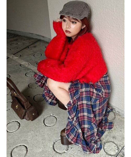 EVRIS(エヴリス)の「カラーシャギークロップドニットトップス(ニット/セーター・レディース・ブルー/グレー/ブラック/パープル/レッド・FREE)」の20枚目の写真