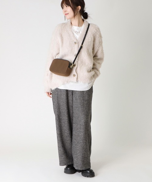 Three Four Time（ｽﾘｰﾌｫｰﾀｲﾑ）の「トリムレザーwater proofプリーツショルダー（ショルダーバッグ・レディース・パープル/ブラウン・FREE）」の17枚目の写真