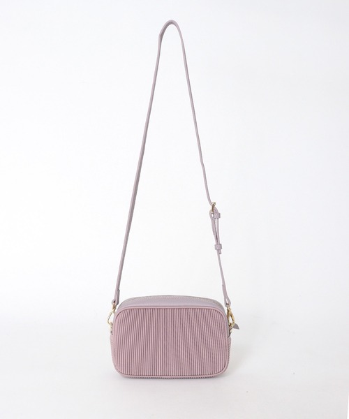 Three Four Time（ｽﾘｰﾌｫｰﾀｲﾑ）の「トリムレザーwater proofプリーツショルダー（ショルダーバッグ・レディース・パープル/ブラウン・FREE）」の19枚目の写真