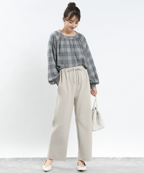 GLOBAL WORK Smile Seed Store（グローバルワーク スマイルシードストア）の「ジョーゼットイージーパンツ/131041（その他パンツ・レディース・モカ/アイボリー/ブラック/チャコール・SMALL/X-LARGE/LARGE/MEDIUM）」の9枚目の写真