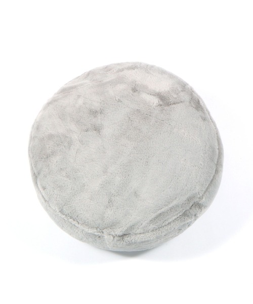 BAYFLOW（ベイフロー）の「[滑らかなファーの肌触り]BFファーサークルクッション55cm（クッション/クッションカバー・レディース・グレー/チャコール・00）」の4枚目の写真