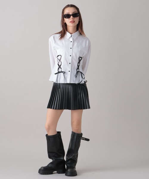 FOREVER 21（フォーエバー トゥエンティーワン）の「【2024FW】レースアップデザインシャツ（シャツ/ブラウス・レディース・オフホワイト/グレー・FREE）」の8枚目の写真