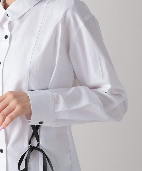 FOREVER 21（フォーエバー トゥエンティーワン）の「【2024FW】レースアップデザインシャツ（シャツ/ブラウス・レディース・オフホワイト/グレー・FREE）」の17枚目の写真