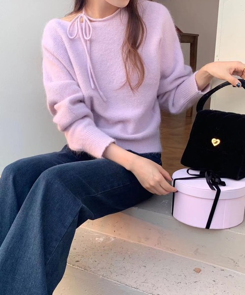 ECLIN(エクラン)の「オフショルダーリボンニットプルオーバー(ニット/セーター・レディース・オフホワイト/ブラック/ブルー/イエロー/パープル・FREE)」の9枚目の写真