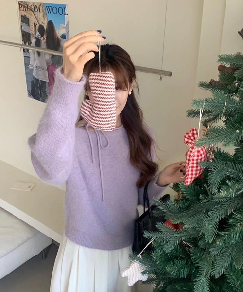 ECLIN(エクラン)の「オフショルダーリボンニットプルオーバー(ニット/セーター・レディース・オフホワイト/ブラック/ブルー/イエロー/パープル・FREE)」の14枚目の写真