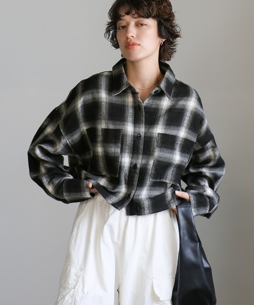 select MOCA（セレクトモカ）の「チェックショートシャツ（シャツ/ブラウス・レディース・アイボリー/ブラウン/ブラック/グレー・FREE）」の18枚目の写真