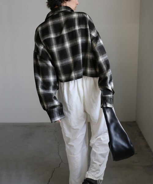 select MOCA（セレクトモカ）の「チェックショートシャツ（シャツ/ブラウス・レディース・アイボリー/ブラウン/ブラック/グレー・FREE）」の22枚目の写真