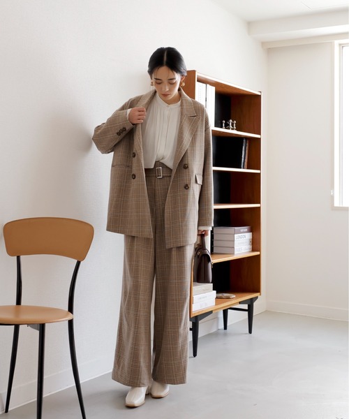 VIS(ビス)の「【セットアップ対応】ピークドラペルオーバーサイズジャケット【洗える】(テーラードジャケット・レディース・チャコールグレー/ダークブラウン/ベージュ系その他・FREE)」の4枚目の写真