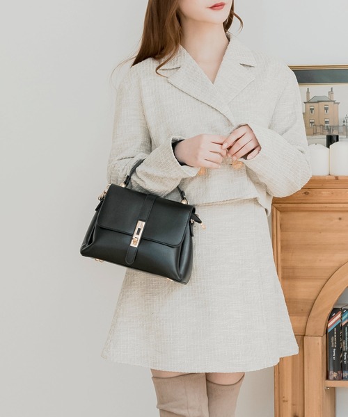 Julia Boutique（ジュリアブティック）の「フラップ2wayハンドバッグ（ハンドバッグ・レディース・グレー/オフホワイト/ブラック/レッド/ベージュ・ONE）」の14枚目の写真