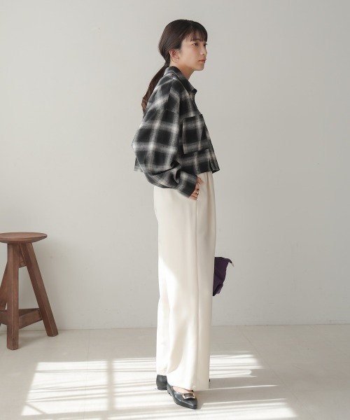 Bou Jeloud(ブージュルード)の「チェック柄ショートシャツ(シャツ/ブラウス・レディース・ブラック/ブラウン・38)」の17枚目の写真