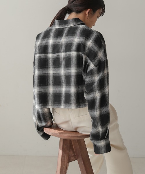 Bou Jeloud(ブージュルード)の「チェック柄ショートシャツ(シャツ/ブラウス・レディース・ブラック/ブラウン・38)」の20枚目の写真