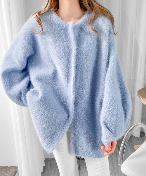 by LEGNA（バイレグナ）の「【シーズン最終値下げ】【選べる丈・タイプ】フェザーヤーンシャギーニットカーディガン（その他アウター・レディース・グレー系1/アイボリー系1/ベージュ/ブルー系1/カーキ系1/アイボリー/カーキ/チャコールグレー/ブルー/ベージュ系1/ブラック系/ブラック・ロング丈/レギュラー丈）」の17枚目の写真