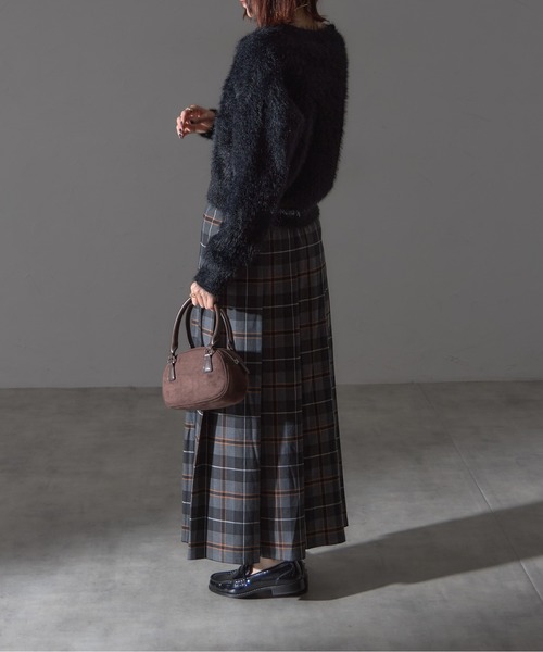 each（イーチ）の「ロングシャギー金ボタンショート丈カーディガン（カーディガン/ボレロ・レディース・グレー/ブラック/グレイッシュベージュ/モカ・FREE）」の13枚目の写真