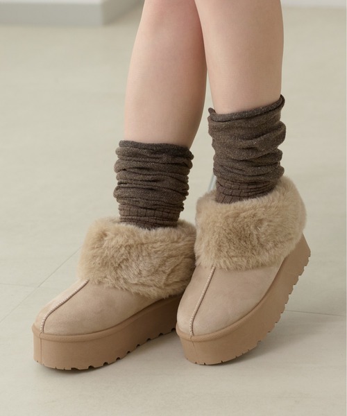 apres jour clair(アプレジュールクレア)の「【apres jour clair】厚底フェイクムートンブーツ【ZOZOTOWN限定アイテム】(ブーツ・レディース・キャメル/ベージュ・MEDIUM/X-LARGE/LARGE/SMALL)」の2枚目の写真