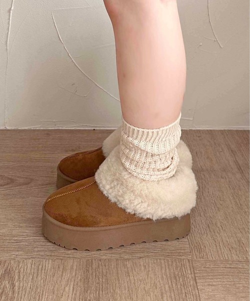 apres jour clair(アプレジュールクレア)の「【apres jour clair】厚底フェイクムートンブーツ【ZOZOTOWN限定アイテム】(ブーツ・レディース・キャメル/ベージュ・MEDIUM/X-LARGE/LARGE/SMALL)」の5枚目の写真