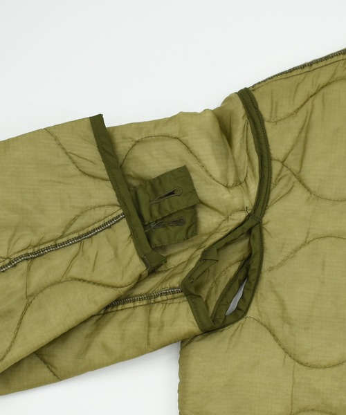 VINTAGE（ヴィンテージ）の「【ヴィンテージ古着】70’s US ARMY M-65 COAT LINER（ミリタリージャケット・メンズ・カーキ・SMALL）」の8枚目の写真