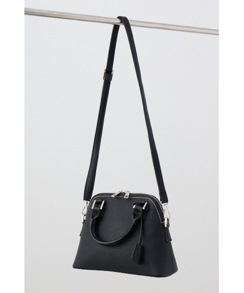 AZUL by moussy（アズールバイマウジー）の「ダブルジッパーハンドバッグ（ハンドバッグ・レディース・ゴールド/レッド/ブラック/シルバー/グレー/ライトイエロー・FREE）」の9枚目の写真