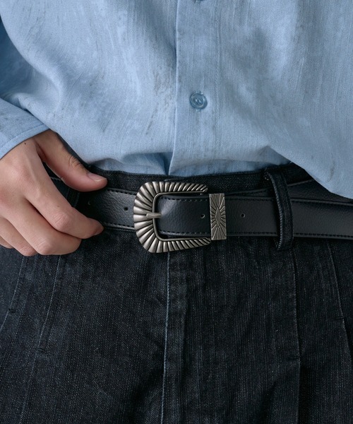 COLONY 2139（コロニートゥーワンスリーナイン）の「ウエスタンバックルベルト（ベルト・メンズ・ブラック・FREE）」の7枚目の写真