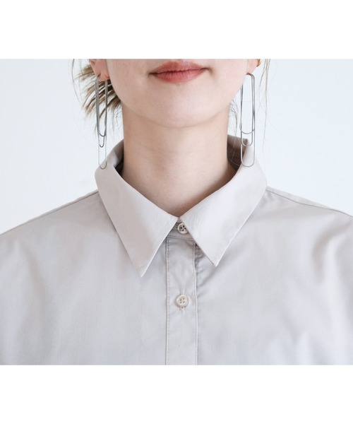 reca(レカ)の「シャーリング袖ボリュームブロードシャツ(シャツ/ブラウス・レディース・オフホワイト/ブラック/グレイッシュベージュ/ライトグレー・M)」の18枚目の写真