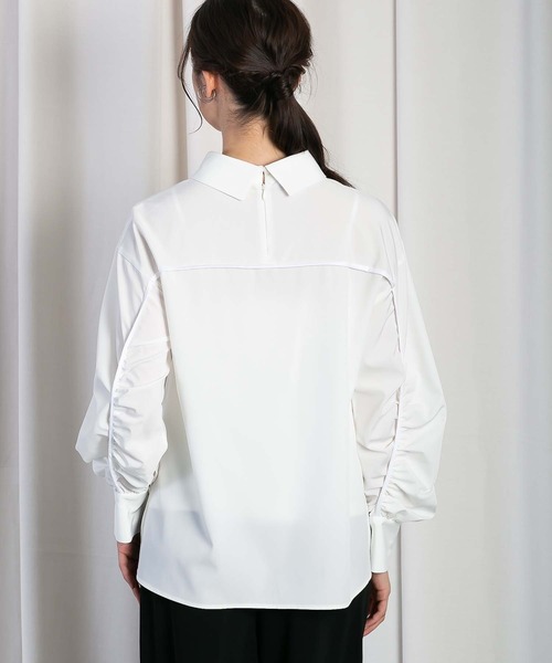 RAW FUDGE(ローファッジ)の「ロールカラーギャザースリーブブラウス(シャツ/ブラウス・レディース・ブラック/オフホワイト・M)」の9枚目の写真