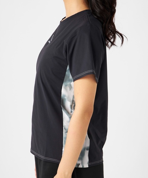 FILA(フィラ)の「プリント切替半袖Tシャツ(Tシャツ/カットソー・レディース・イエロー/ホワイト/ブラック・MEDIUM/LARGE/X-LARGE)」の5枚目の写真