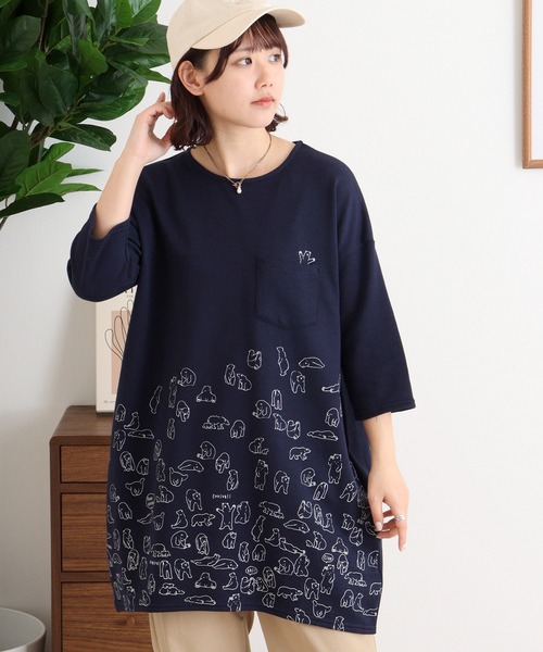 Quelle Chance(ケルシャンス)の「くまうじゃうじゃプリントチュニック(Tシャツ/カットソー・レディース・スモークピンク/ベージュ/ネイビー・M)」の2枚目の写真
