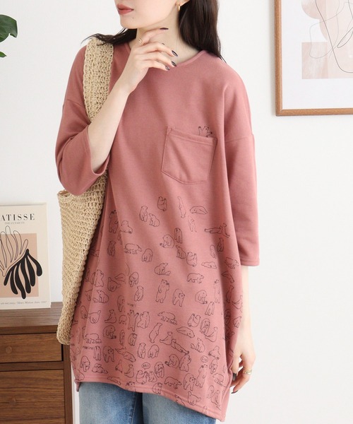 Quelle Chance(ケルシャンス)の「くまうじゃうじゃプリントチュニック(Tシャツ/カットソー・レディース・スモークピンク/ベージュ/ネイビー・M)」の7枚目の写真