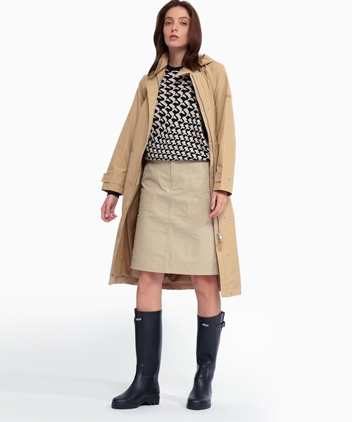 AIGLE(エーグル)の「バーズアイ ジャカードニットセーター(ニット/セーター・レディース・レッド/ブラック/オフホワイト・M/S/L)」の4枚目の写真