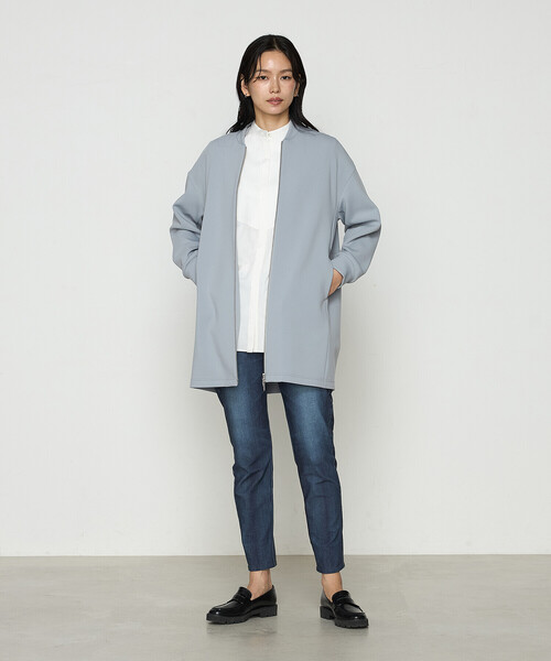 K.T KIYOKO TAKASE（キヨコタカセ）の「コットンサテンオルタージュ ロングシャツ（シャツ/ブラウス・レディース・ホワイト/サックスブルー・9号/7号）」の5枚目の写真