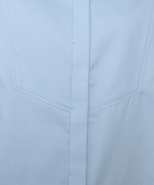 K.T KIYOKO TAKASE（キヨコタカセ）の「コットンサテンオルタージュ ロングシャツ（シャツ/ブラウス・レディース・ホワイト/サックスブルー・9号/7号）」の20枚目の写真