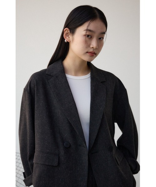 AZUL by moussy（アズールバイマウジー）の「ポリエステルリネンミックスダブルジャケット（テーラードジャケット・レディース・ライトブラック/ライトベージュ・FREE）」の3枚目の写真