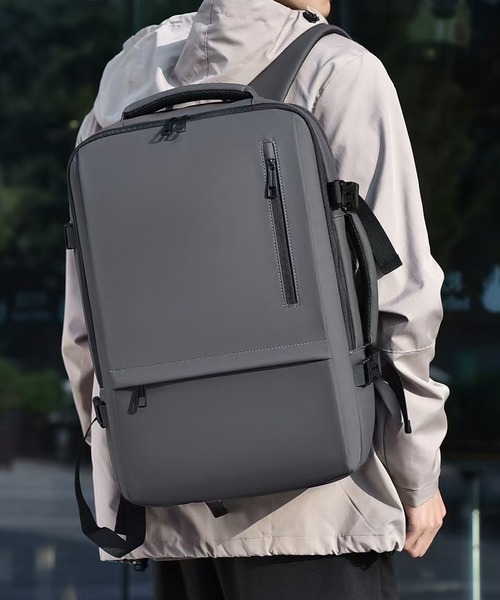 CALIFORNIA OUTFITTERS（カリフォルニア アウトフィッターズ）の「3-2A91 ビジネス バッグパック（ビジネスバッグ・メンズ・ブラック/グレー・ONESIZE）」の2枚目の写真
