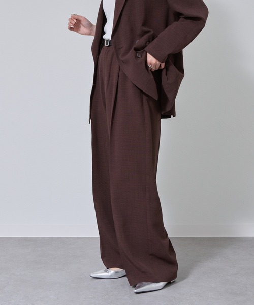 COLONY 2139（コロニートゥーワンスリーナイン）の「テックリネンストレートパンツ（その他パンツ・レディース・ミント/グレイッシュベージュ/ブラック/ブラウン・SMALL/MEDIUM）」の6枚目の写真