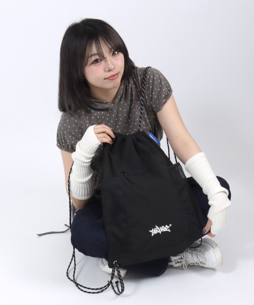 Salong hameu(サロン ハミュー)の「DAILY TECH KNAPSACK/サイドメッシュポケット テックナイロンナップサック/通学・ジム・ワンマイル/ストリートバッグ(バックパック/リュック・メンズ・ライトグレー/ライトピンク/ブラック・FREE)」の10枚目の写真