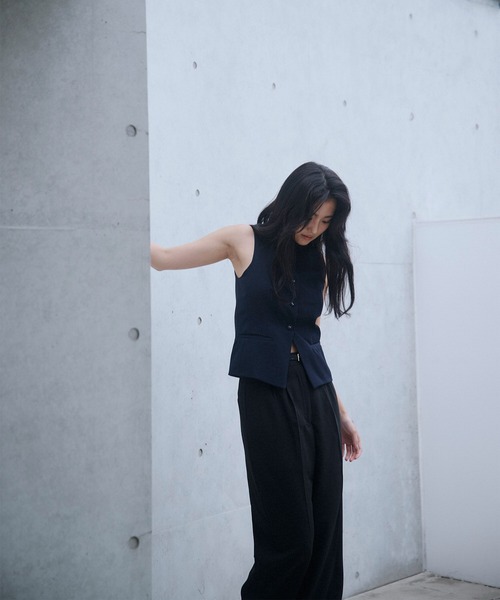 KINO THE KEI（キノザケイ）の「タック ワイド パンツ KINO THE KEI（その他パンツ・レディース・グレー/ブラック/ベージュ・M/S）」の14枚目の写真