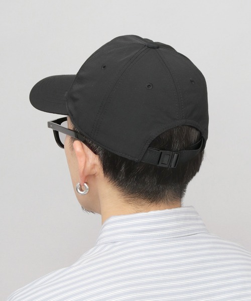 KRIFF MAYER（クリフメイヤー）の「撥水加工 ナイロン ロングビルキャップ 吸汗速乾スベリ使用 つば長 深め（キャップ・メンズ・ブラック・FREE）」の7枚目の写真