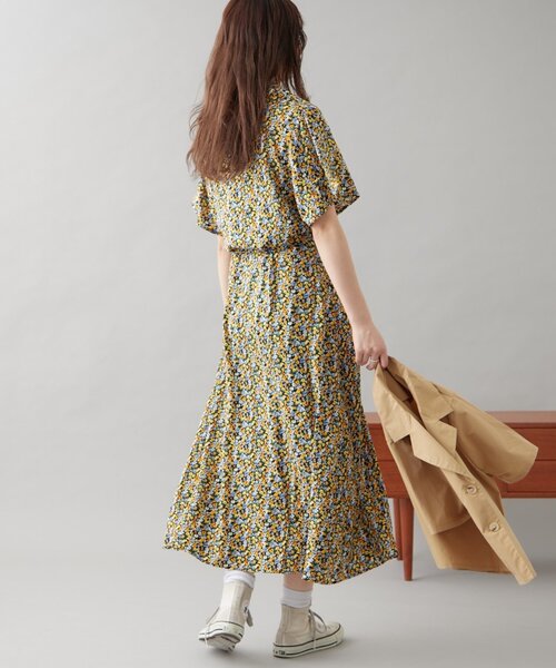 GEVACO（ゲバコ）の「【GEVACO】小花柄開襟ワンピース（ワンピース・レディース・イエロー/サックスブルー・ONE SIZE）」の11枚目の写真