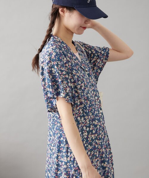 GEVACO（ゲバコ）の「【GEVACO】小花柄開襟ワンピース（ワンピース・レディース・イエロー/サックスブルー・ONE SIZE）」の18枚目の写真