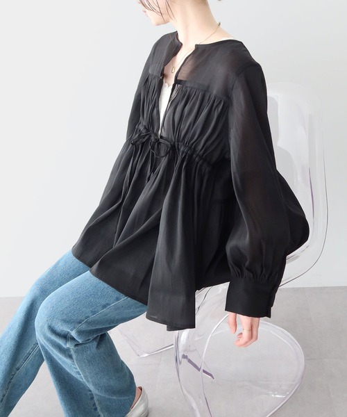 earth music&ecology（アースミュージックアンドエコロジー）の「フロントリボンシアーチュニック（チュニック・レディース・ライトベージュ/ブラック/ピンク・FREE）」の17枚目の写真