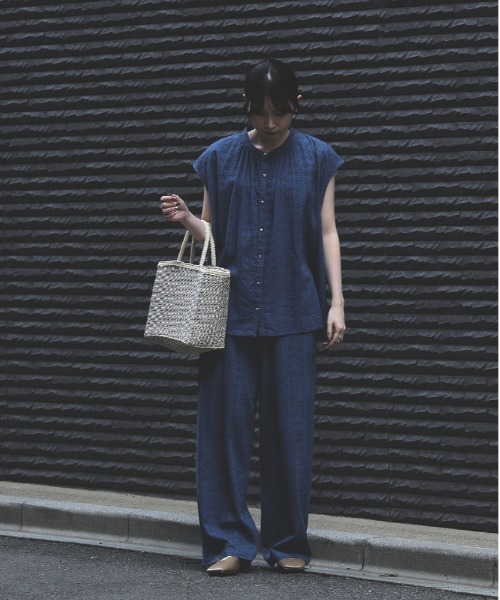 Right-on(ライトオン)の「Other(ソノタ)【レディース】「インド刺繍」ノースリーブシャツ(その他トップス・レディース・ブルー/ダークグレー・M/L)」の5枚目の写真