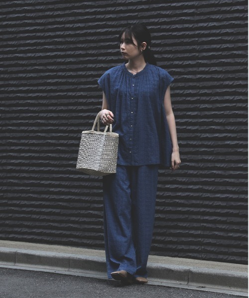 Right-on(ライトオン)の「Other(ソノタ)【レディース】「インド刺繍」ノースリーブシャツ(その他トップス・レディース・ブルー/ダークグレー・M/L)」の6枚目の写真