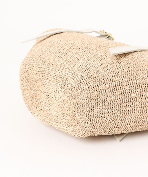 VIOLAd'ORO(ヴィオラドーロ)の「【VIOLAd'ORO】アバカレザーカゴバッグ MIRO/ V-8844(かごバッグ・レディース・ホワイト系その他/ブラック系その他・FREE)」の4枚目の写真