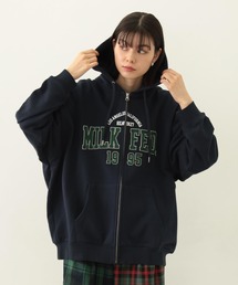 MILKFED.(~NtFh)COLLEGE PATCH ZIP UP HOODIE(p[J[)