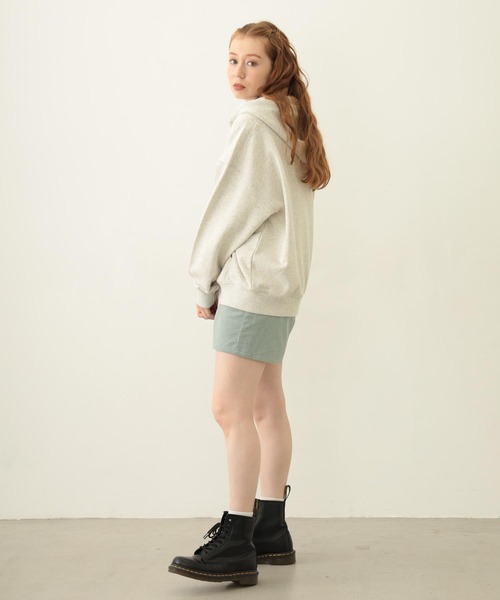 MILKFED.（ミルクフェド）の「COLLEGE PATCH ZIP UP HOODIE（パーカー・レディース・ブラック/レッド/オートミール/ネイビー・M/L）」の9枚目の写真